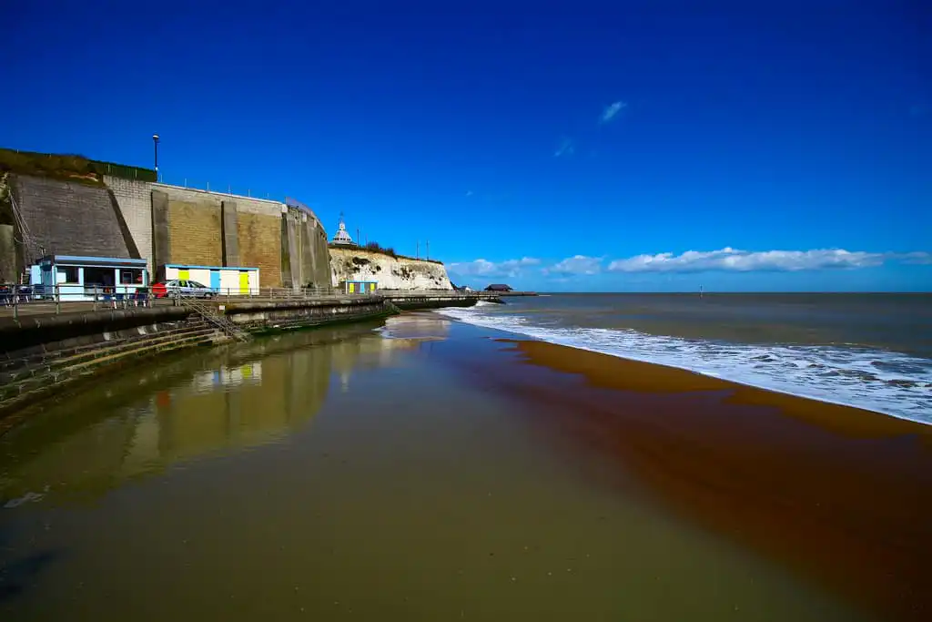 Louisa bay broadstairs photo