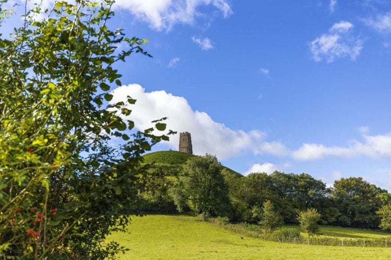 Glastonbury Tor 768x512