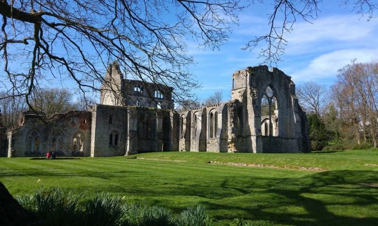 Netley Abbey 768x459