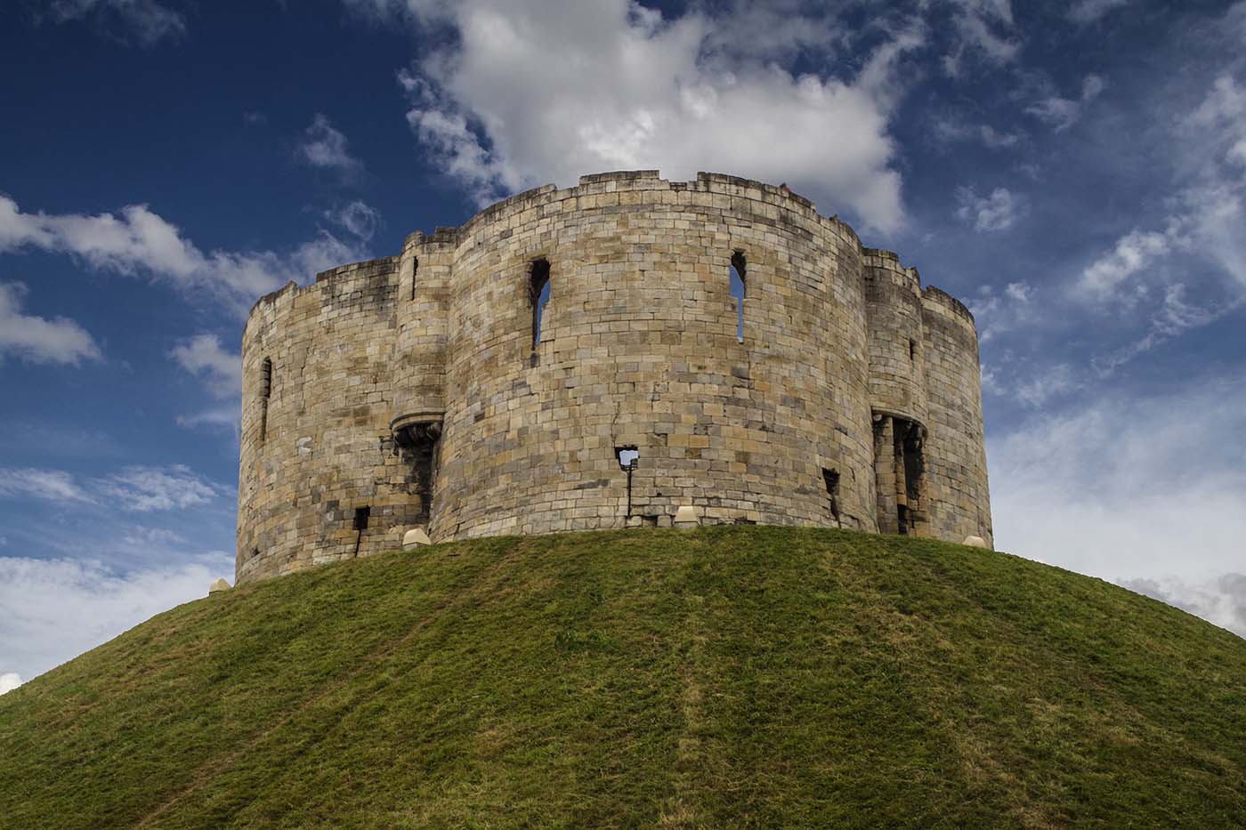 cliffords tower