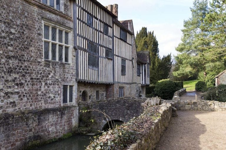 ightham mote 768x512