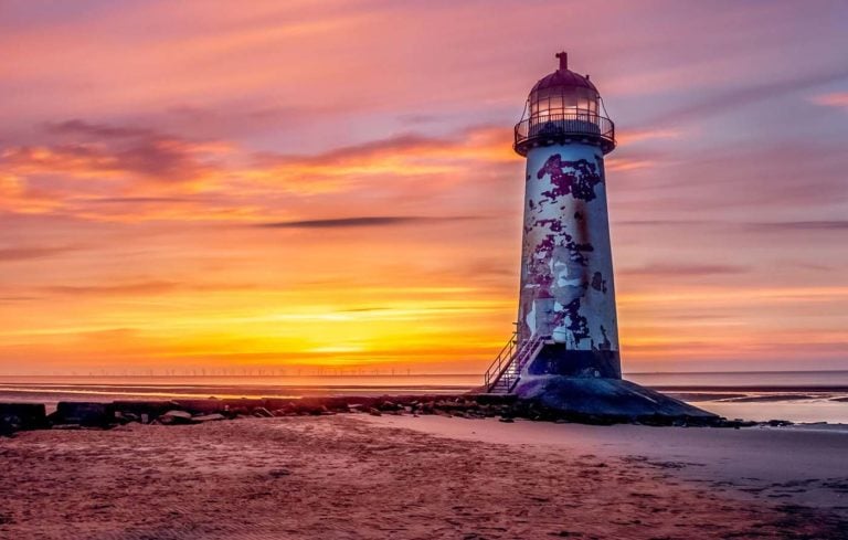 Point of Ayr Lighthouse sunset 768x489