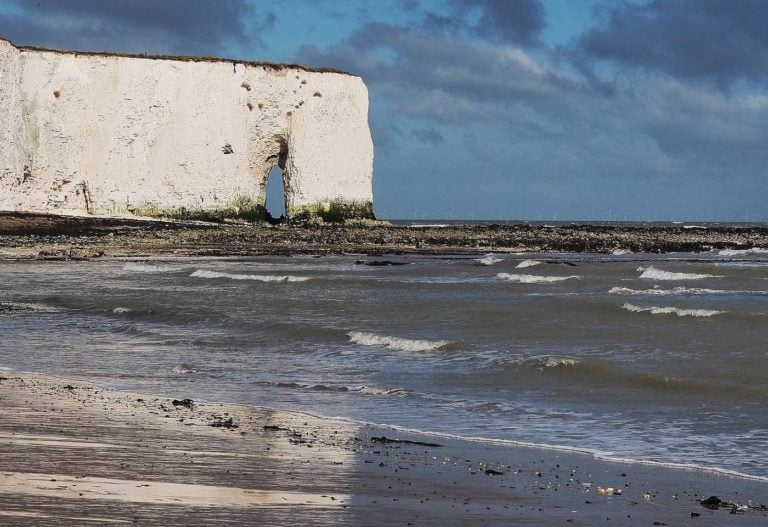 Kingsgate Beach Kent 768x527