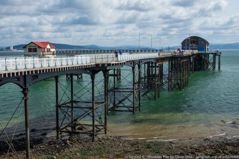 Mumbles Pier 768x512