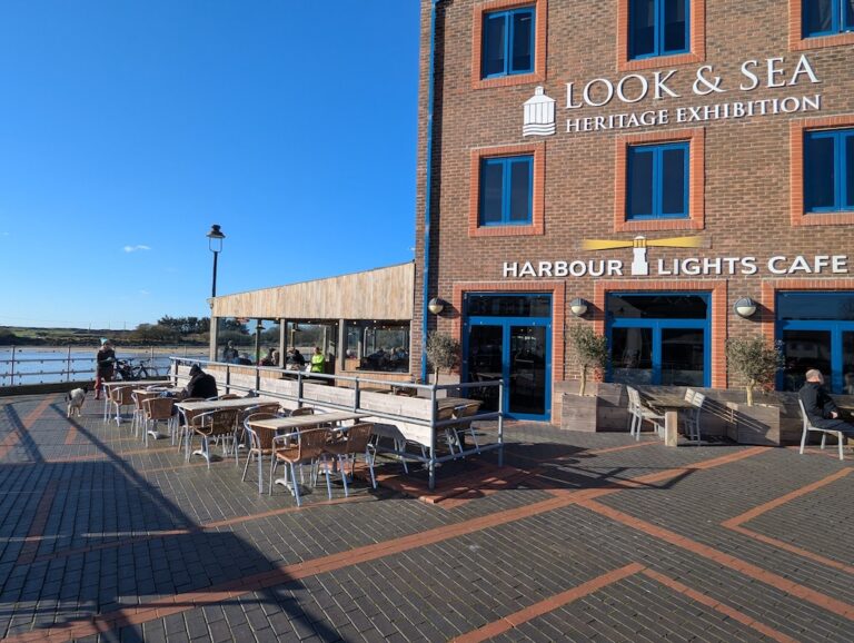 Harbour Lights Cafe Littlehampton 768x578