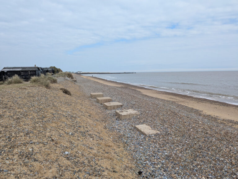 Walberswick Beach Suffolk 768x578